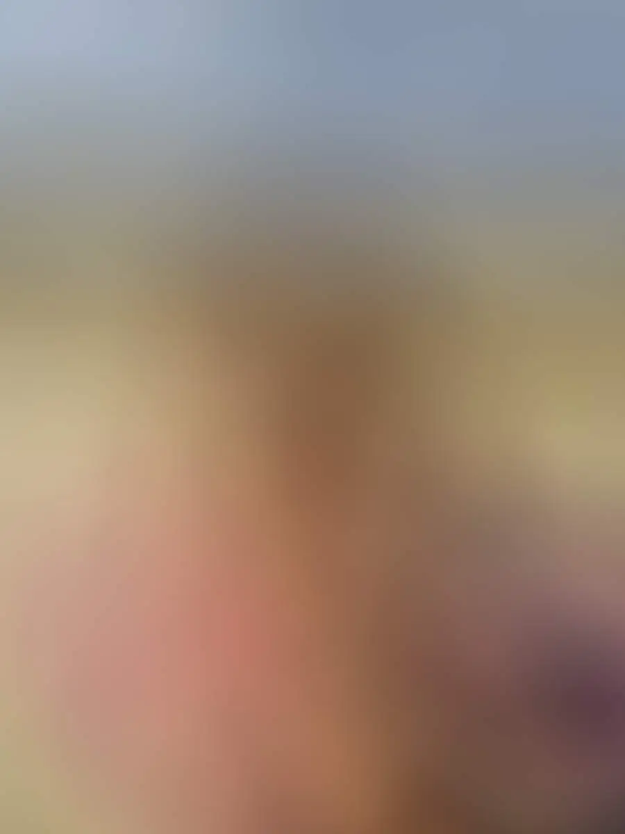 iamaTEN image 2